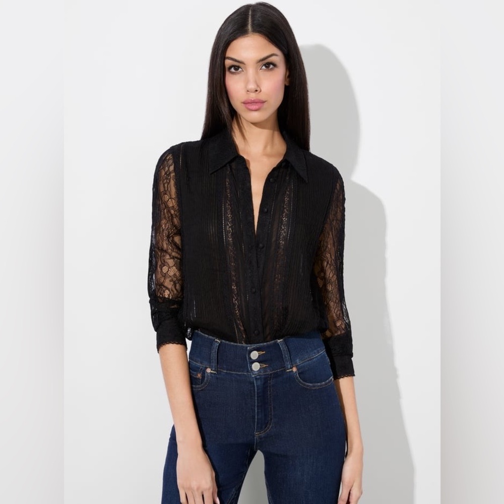 NWT Alice + Olivia Willa Black Mixed-Media Sheer Lace Top Blouse
